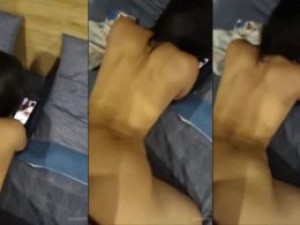 Vừa đụ em còn gọi video cho ny em coi